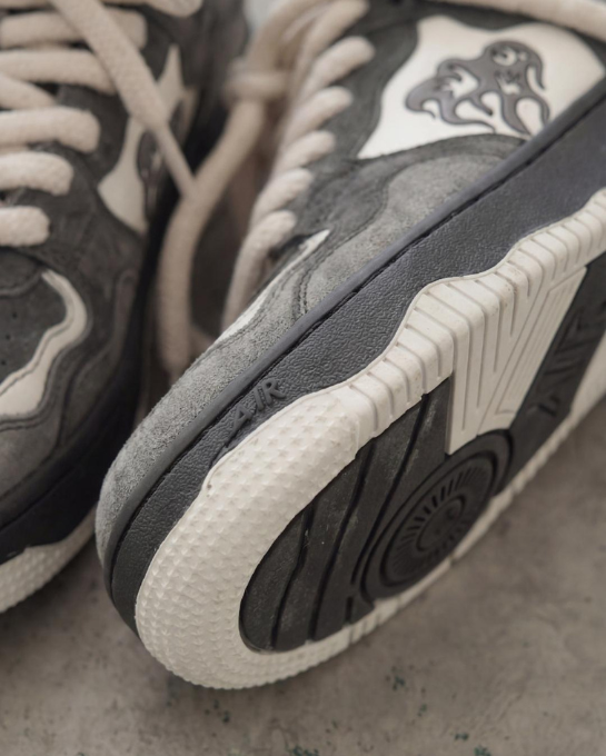 Phantom Sneakers
