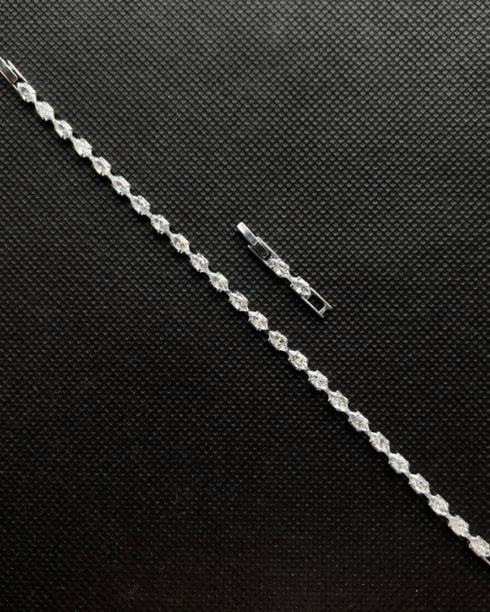 Tiny Crystal Bracelet