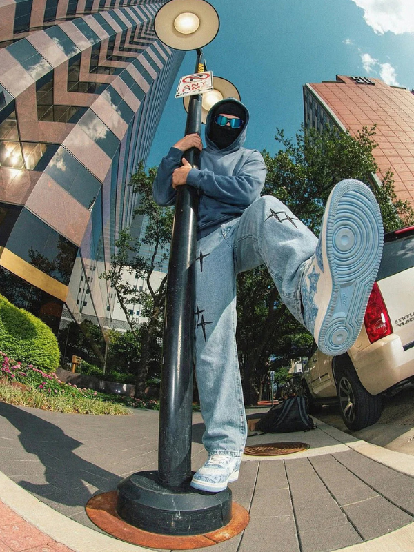Cruz Baggy Denim Jeans