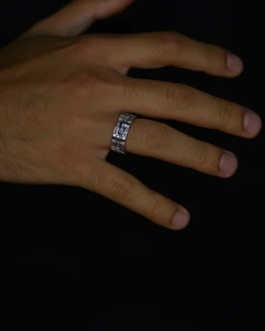 Majesty Pavé Ring