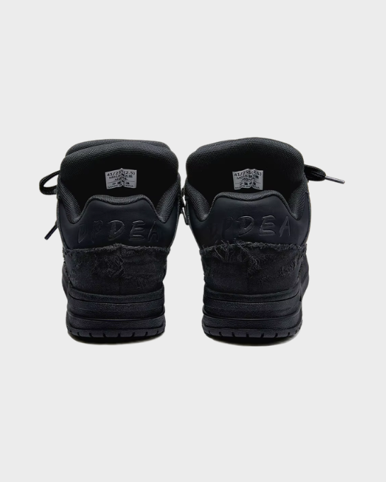 Fuzzy Low Black Sneakers