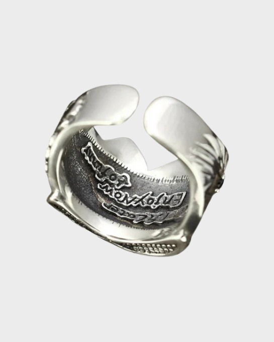 Skull Sovereign Ring