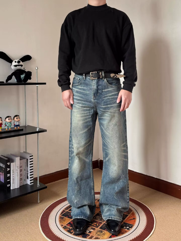 Vintage Wash Baggy Jeans