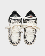 Fuzzy Low White Black Sneakers