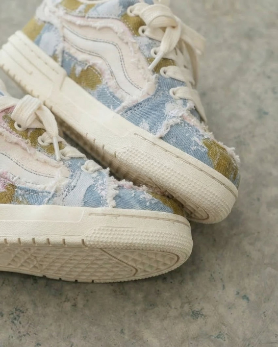 Greystone Sneakers