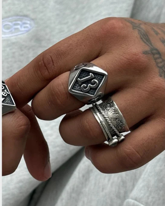 Lucky 13 Ring