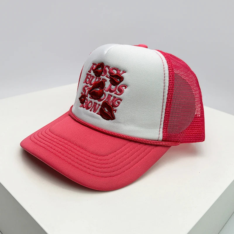 New Men Women American Style Embroidered Letters Lip  Baseball Hats Sunshade Versatile Breathable Niche Truck Cap Fashion Street