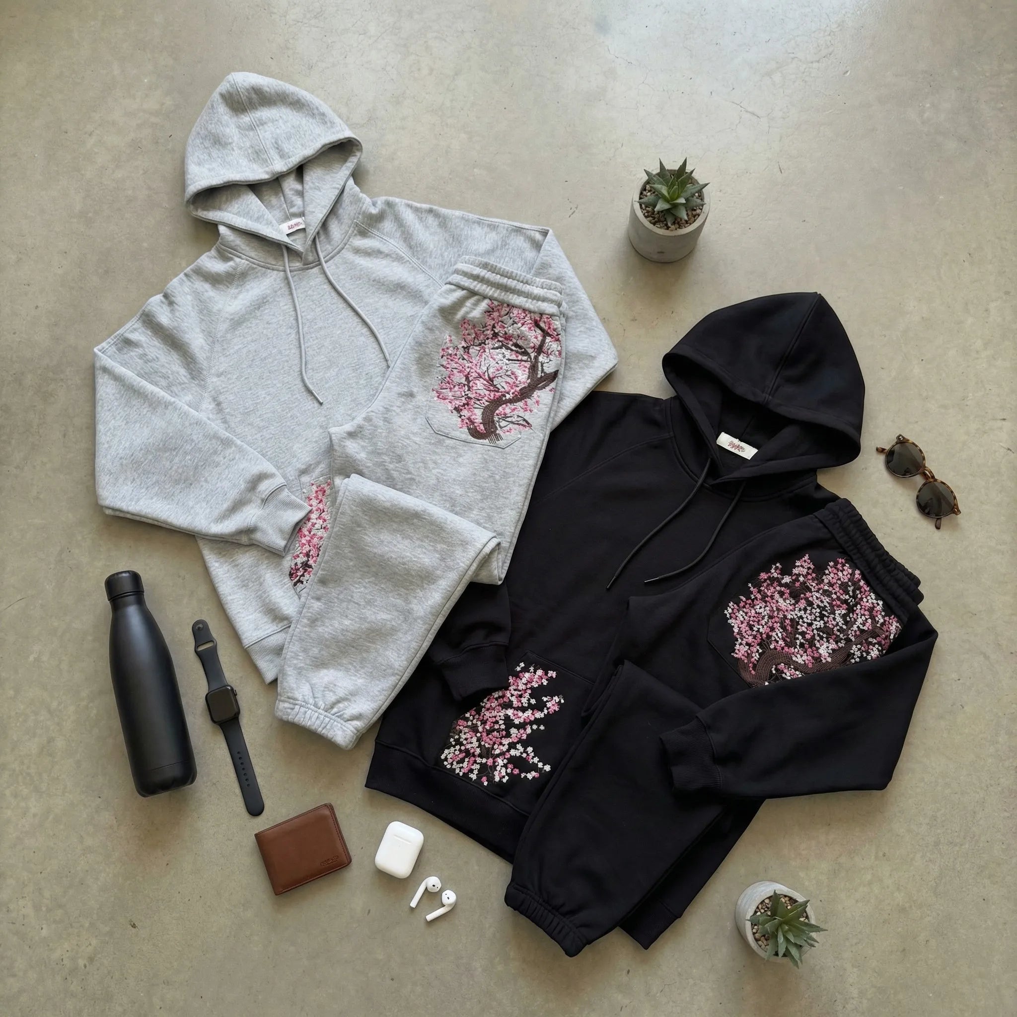 Oversized Sakura Cherry Blossom Tree Hoodie Pants Set Gray Tracksuit with Japanese Floral Design Trendy Y2K Streetwear Fashion