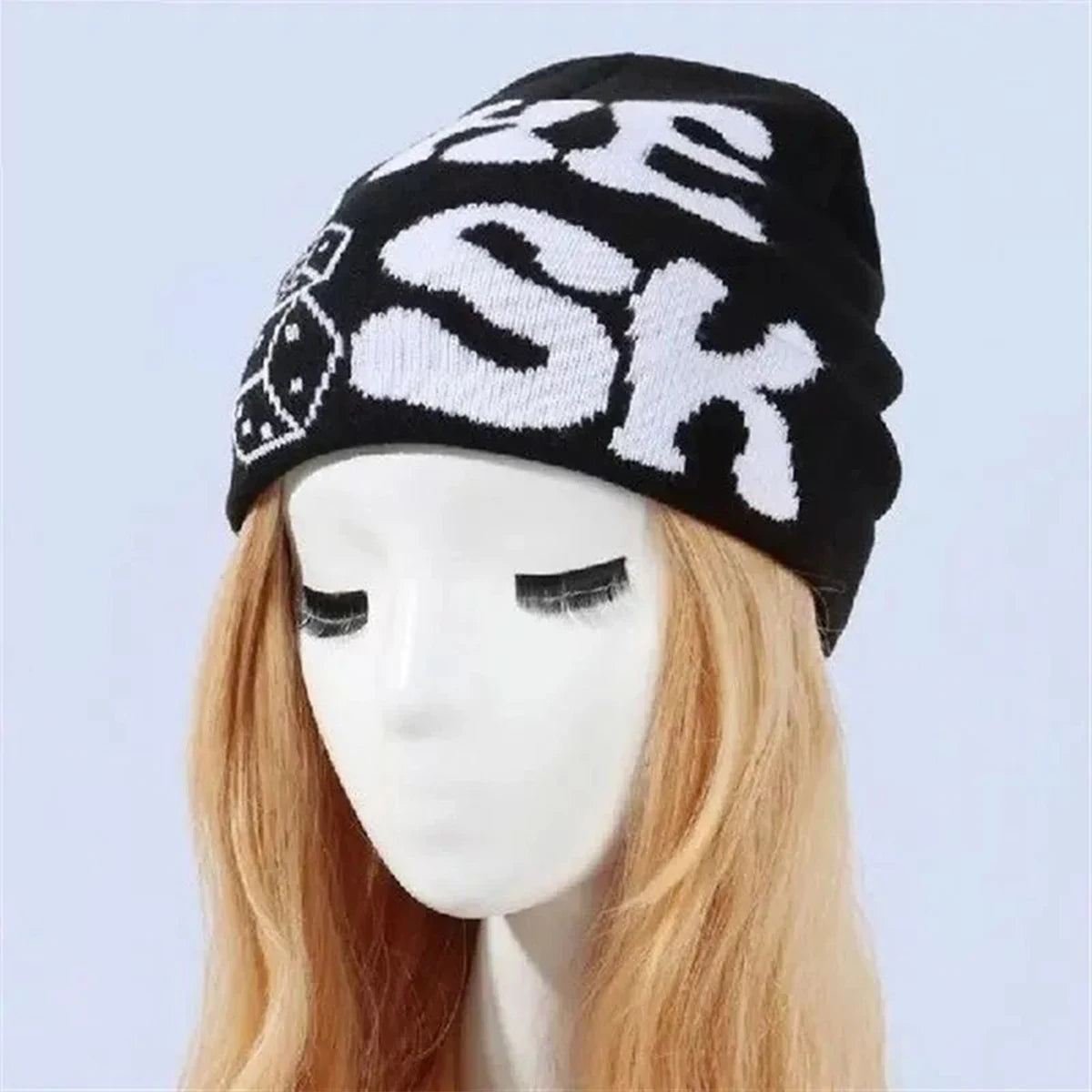 Autumn and Winter New Unisex European Style Risk Dice Knitted Hats Warm Street Versatile Color Block Beanies Fashion Hip Hop ins