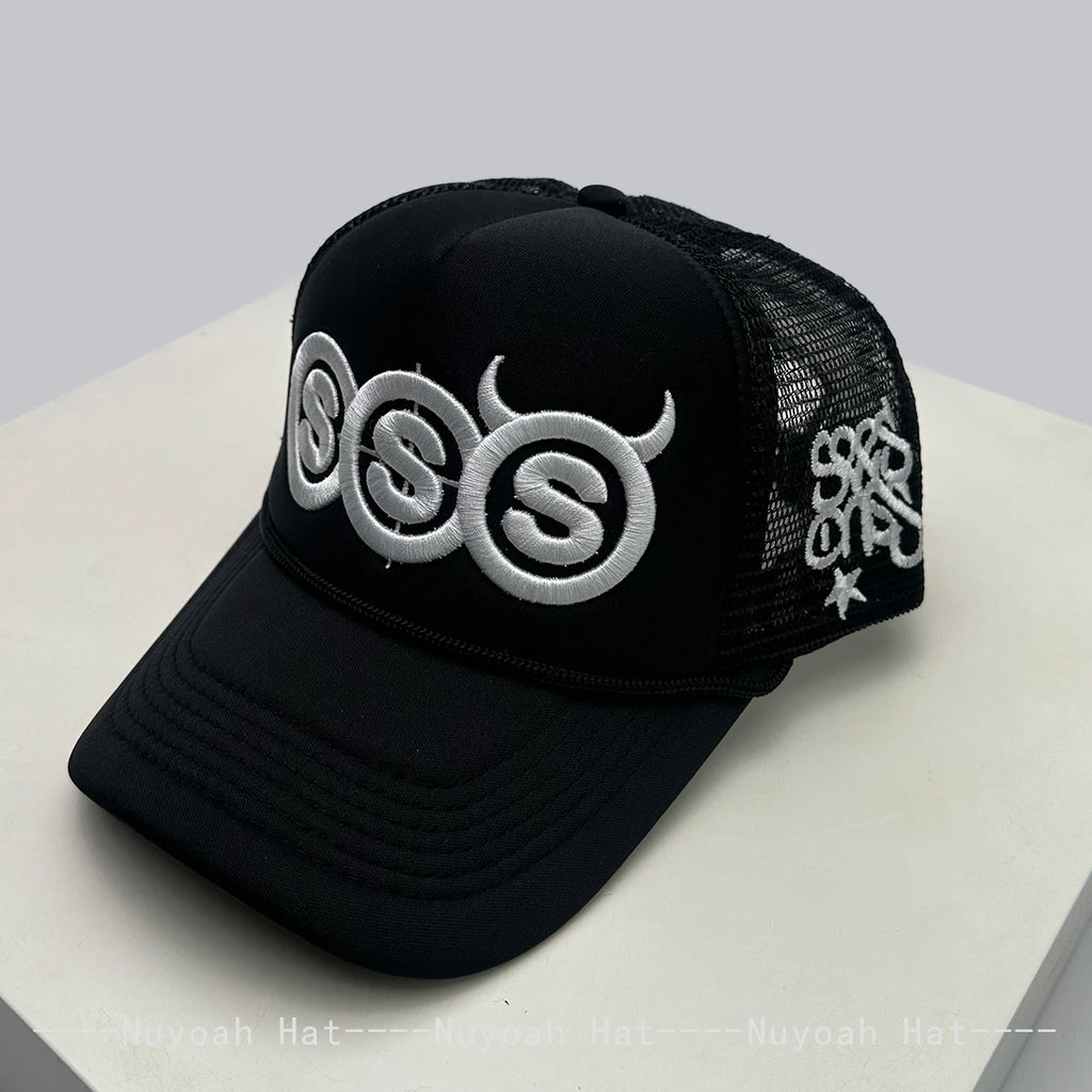 Personal Devil Horns Letters Embroidery Baseball Hats Breathable New Unisex Mesh Sunshade Hip Hop Versatile  Trucker CapsOutdoor